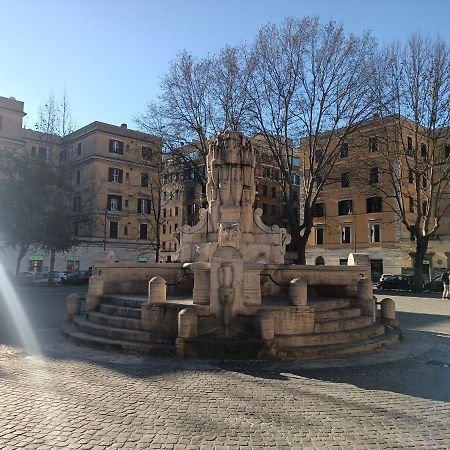 Apartament Locazione Turistica Rzym Zewnętrze zdjęcie