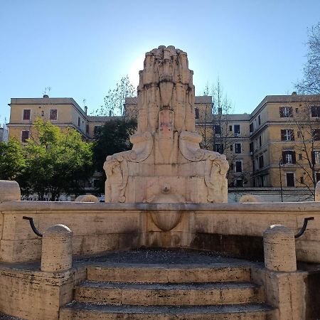 Apartament Locazione Turistica Rzym Zewnętrze zdjęcie